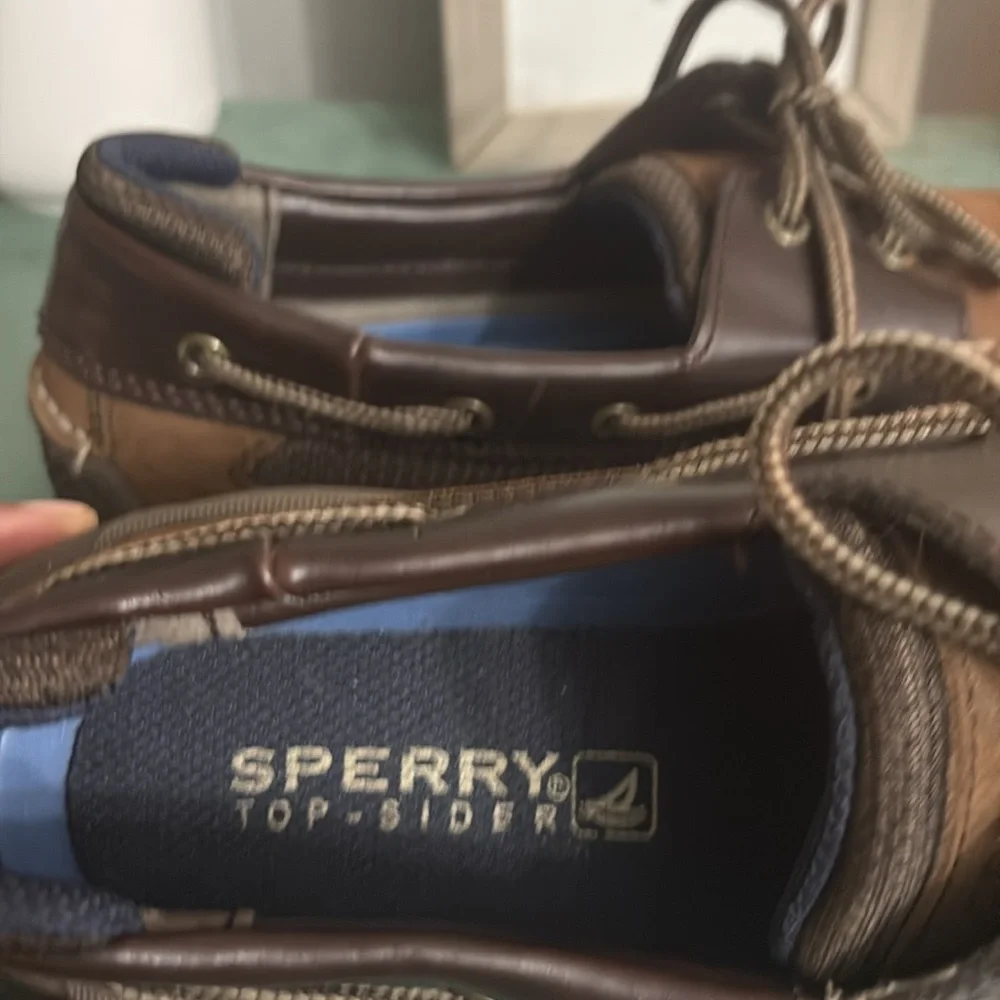 Men's Brown Leather Sperry Shoes SZ 8.5  box 140